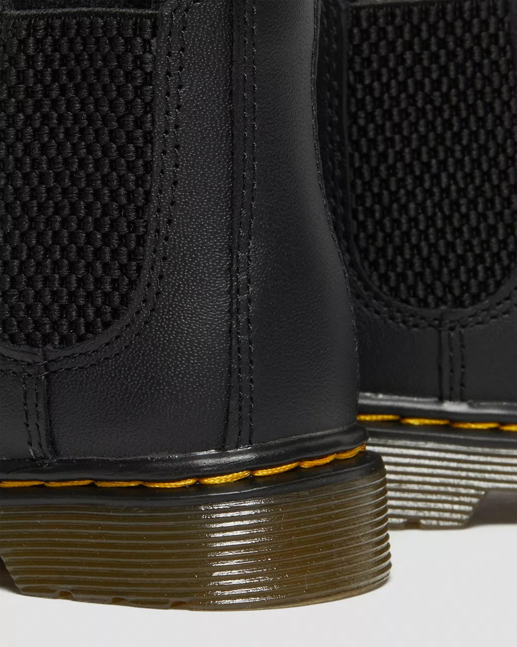 DR MARTENS Toddler 2976 Softy T Leather Chelsea Boots
