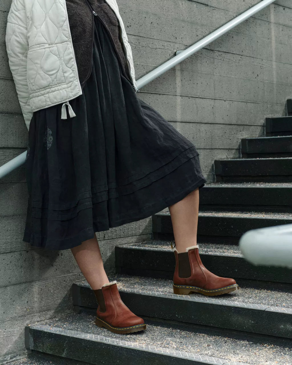 2976 Leonore Faux Fur Lined Chelsea Boots