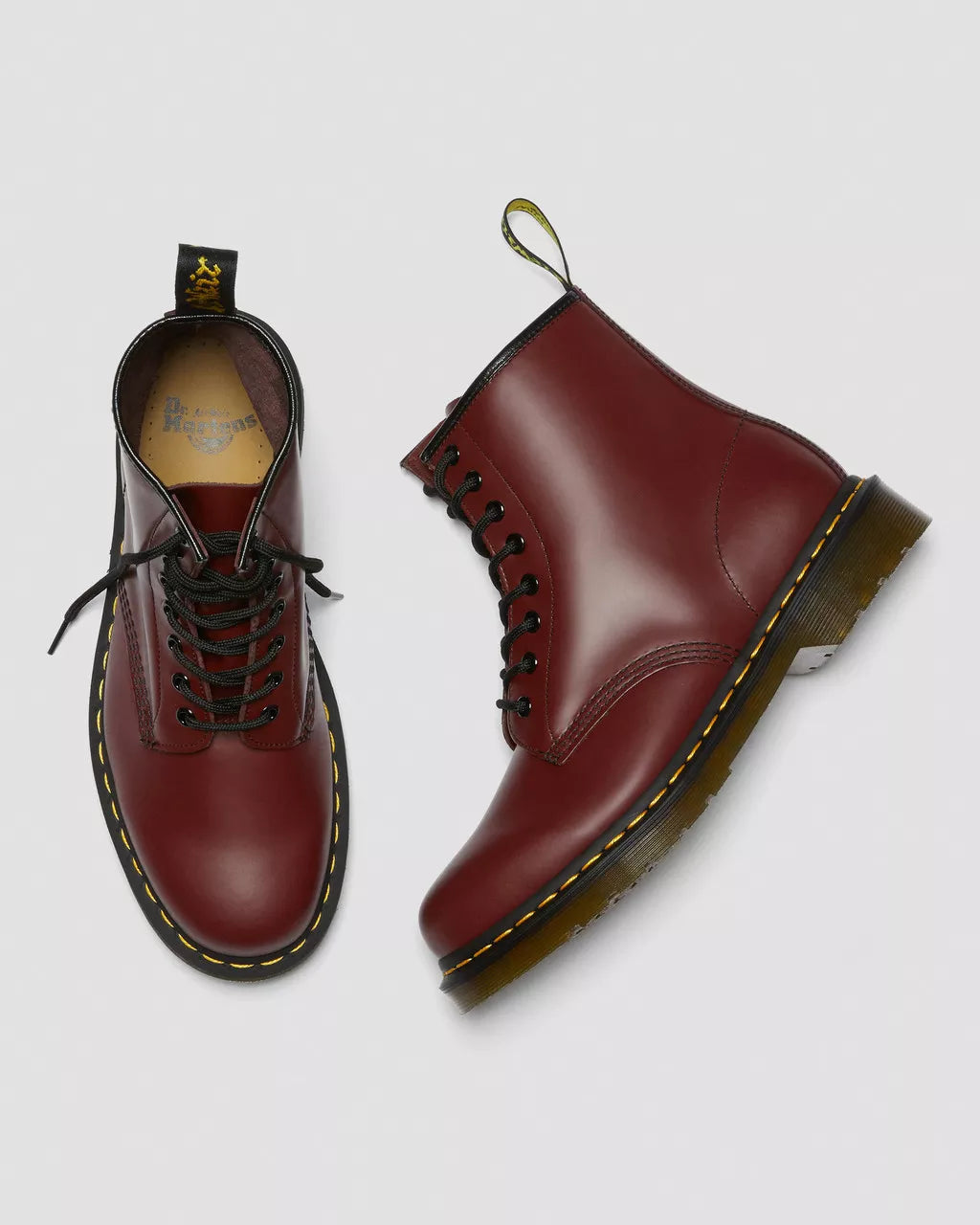 1460 Smooth Leather Lace Up Boots