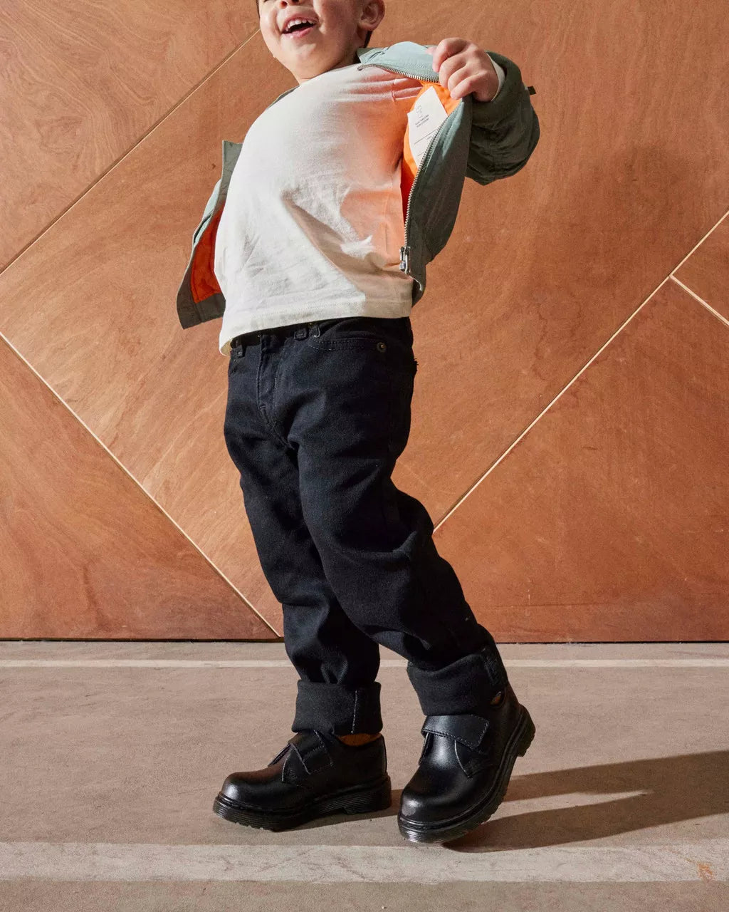 DR MARTENS Toddler Kamron Leather Strap Velcro Oxford Shoes