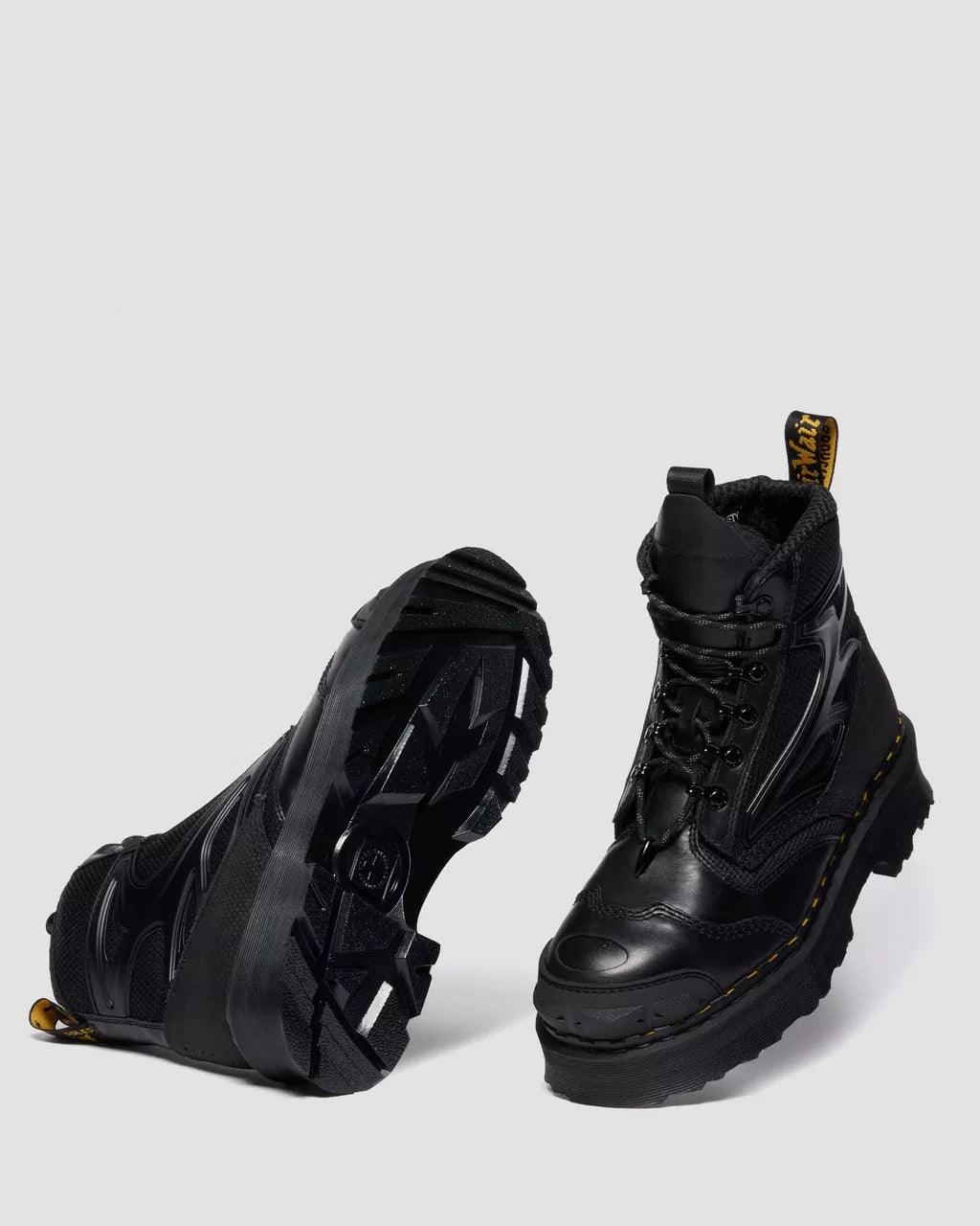 DR MARTENS EXOSHIELD XX01 steel toe leather boots