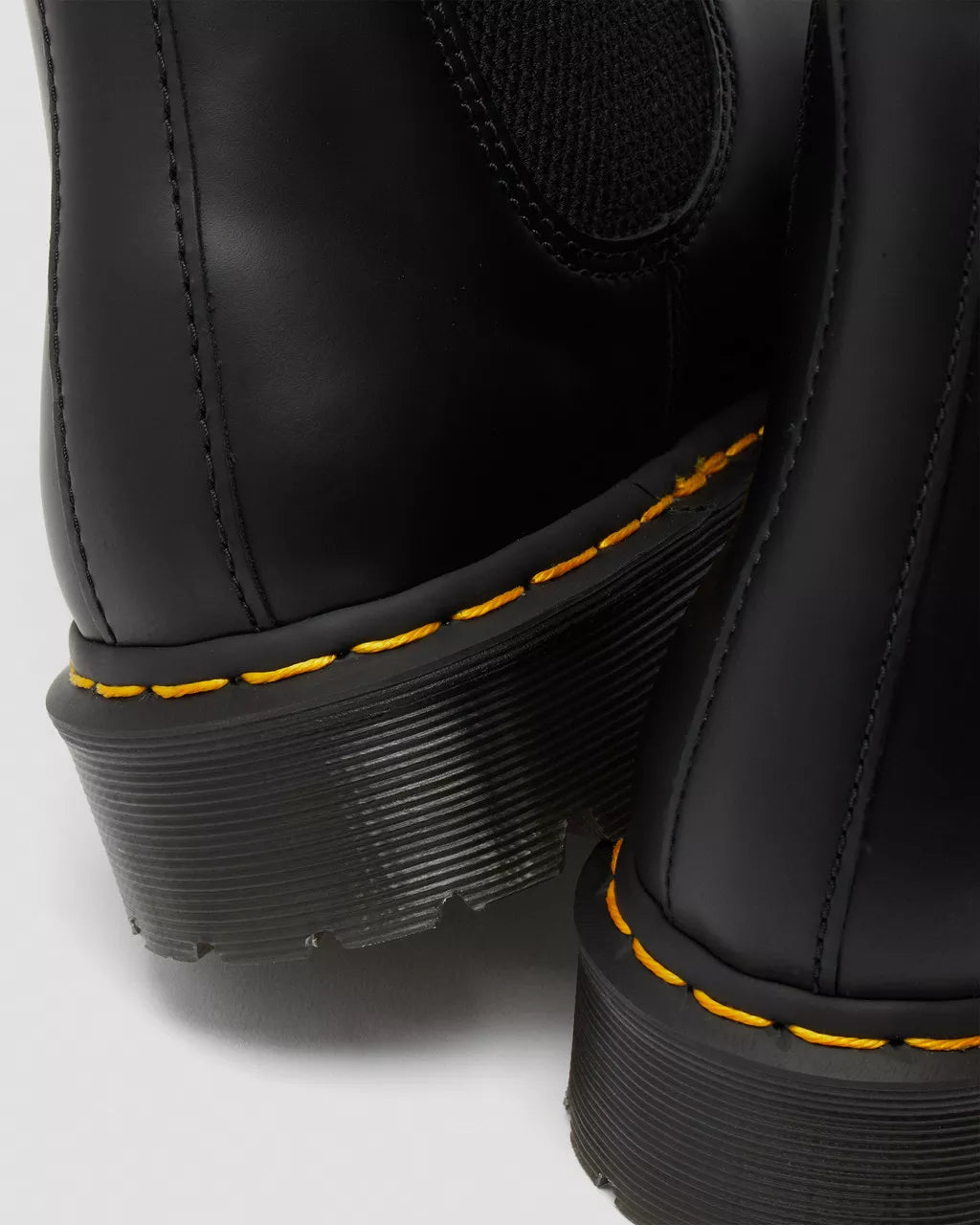 2976 Bex Smooth Leather Chelsea Boots