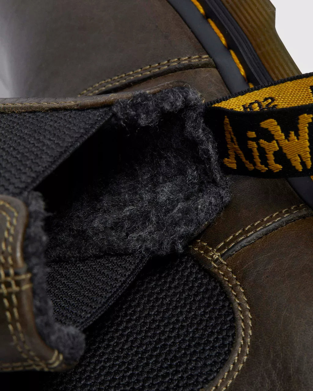2976 Faux Fur Lined Grizzly Leather Chelsea Boots
