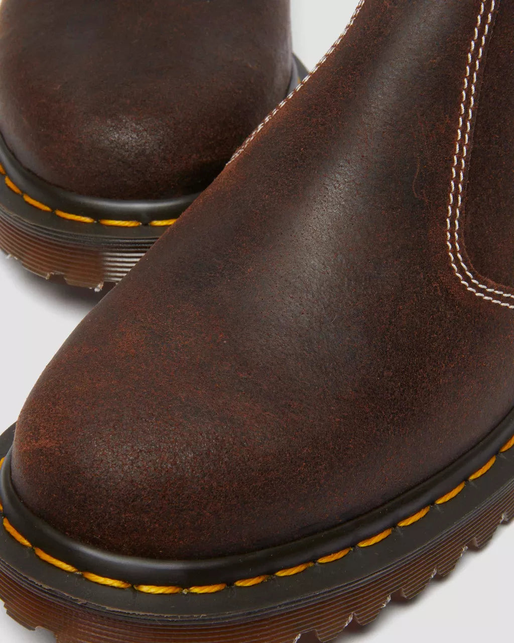 2976 Wax Commander Leather Chelsea Boots