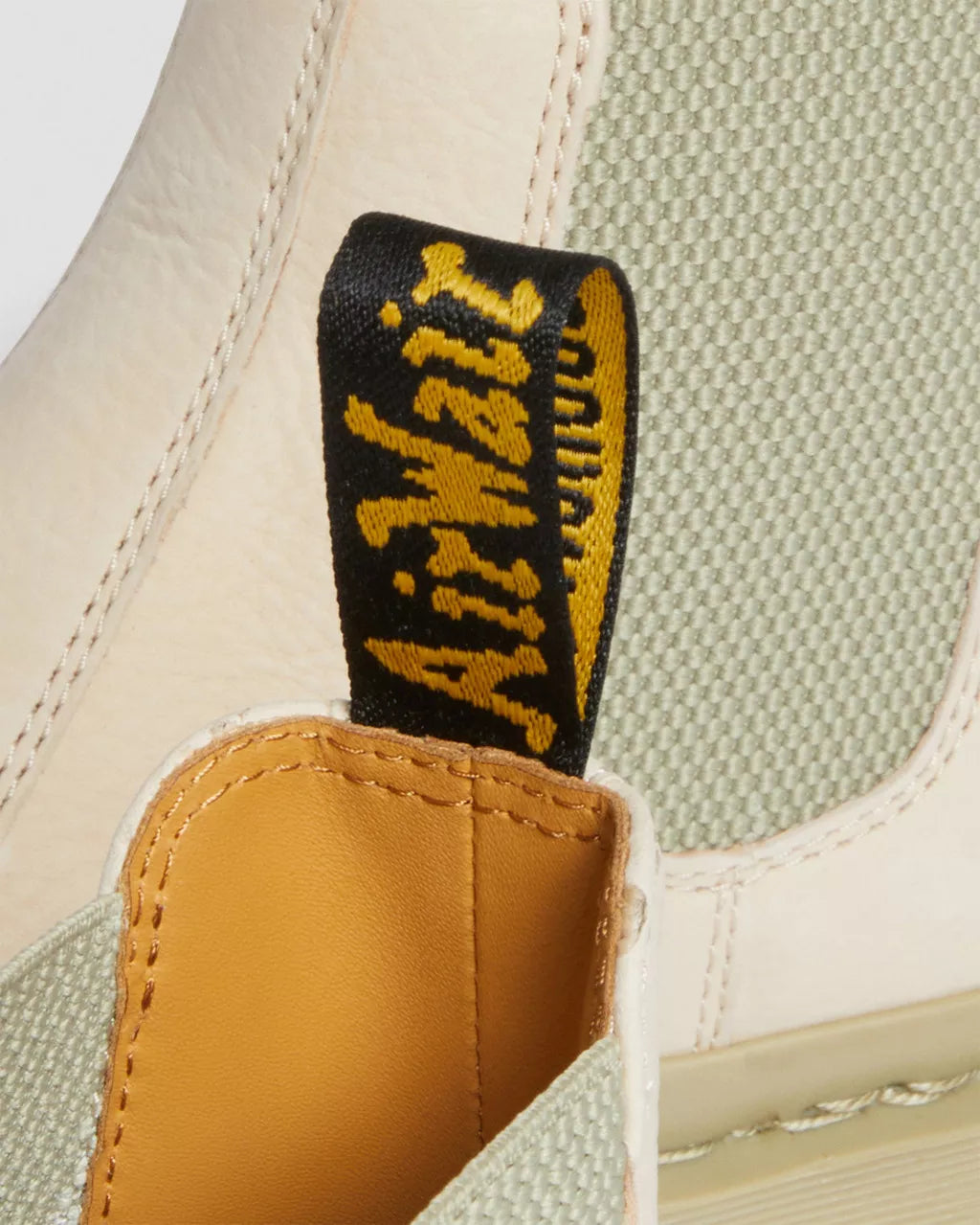 DR MARTENS 2976 Mono Milled Nubuck Leather Chelsea Boots