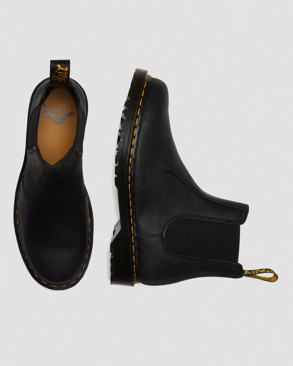 DR MARTENS 2976 Waxed Full Grain Leather Chelsea Boots