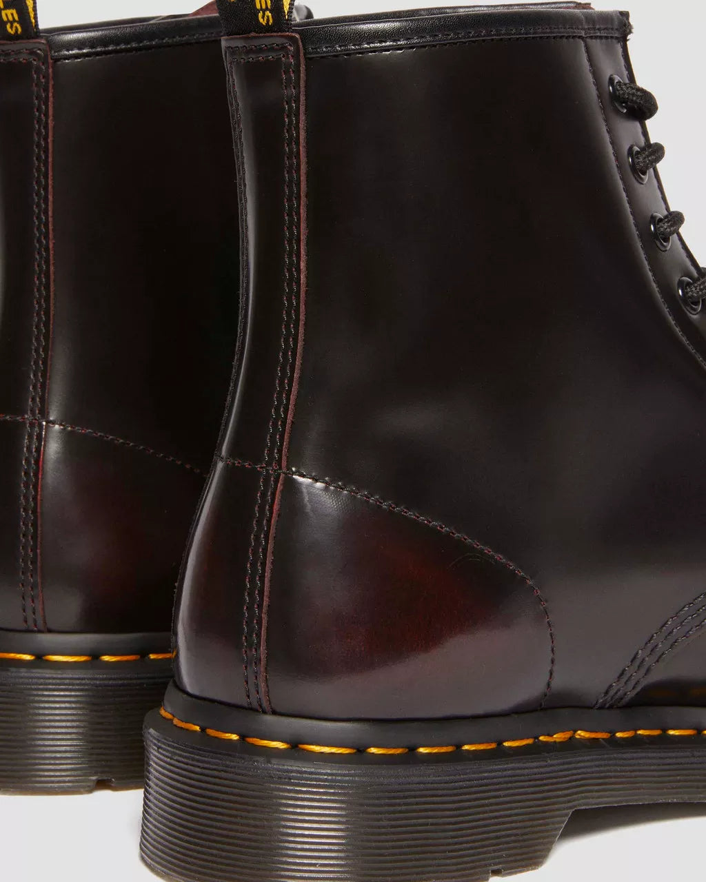 1460 Arcadia Leather Boots