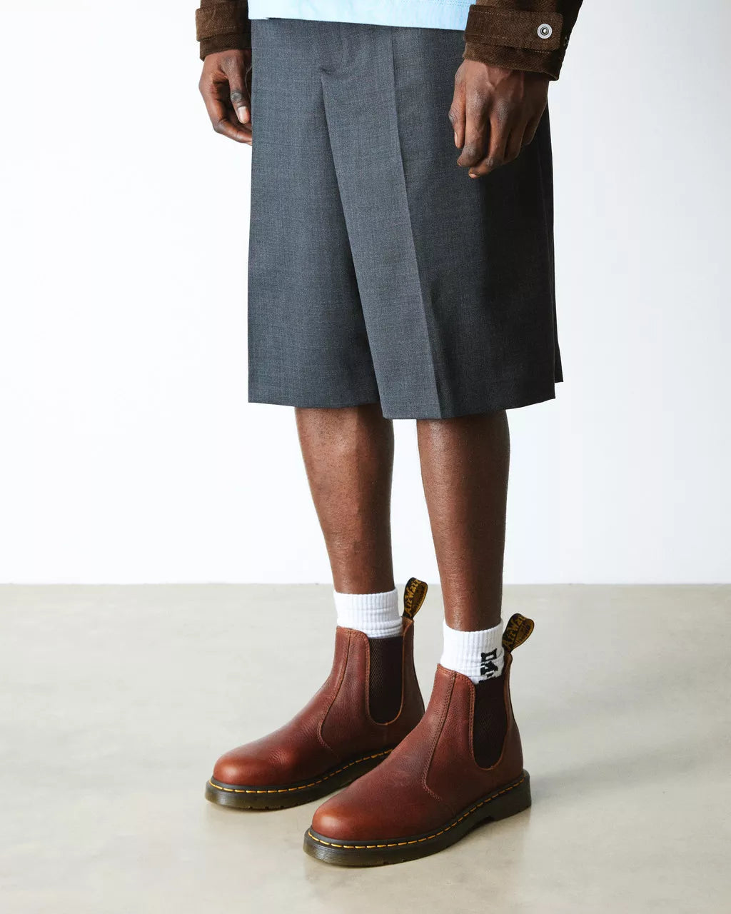 2976 Ambassador Soft Leather Chelsea Boots