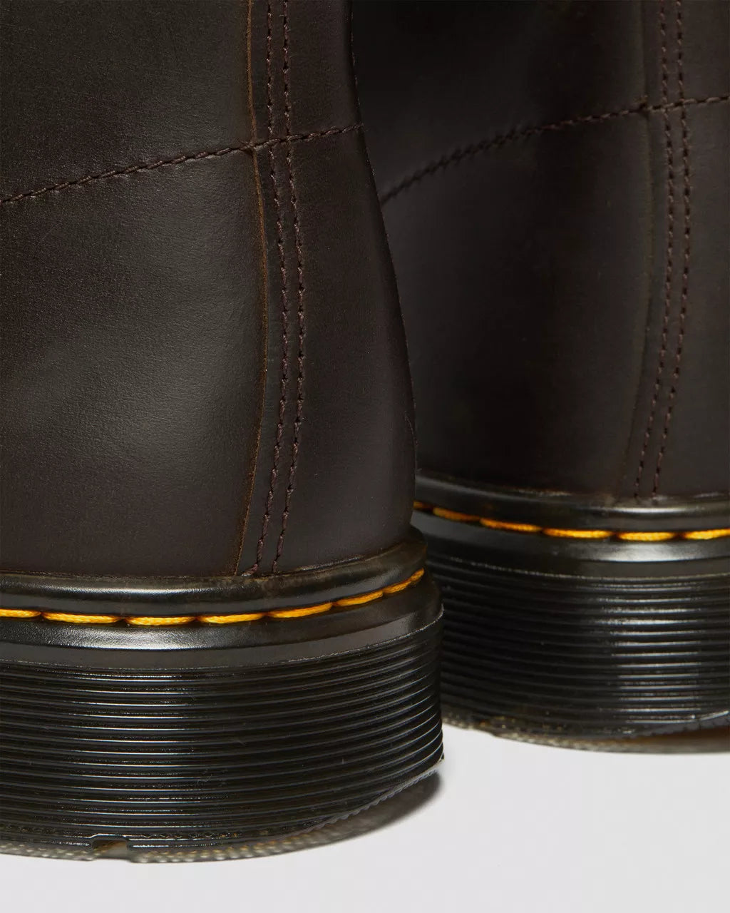 DR MARTENS Thurston Crazy Horse Leather Chukka Boots